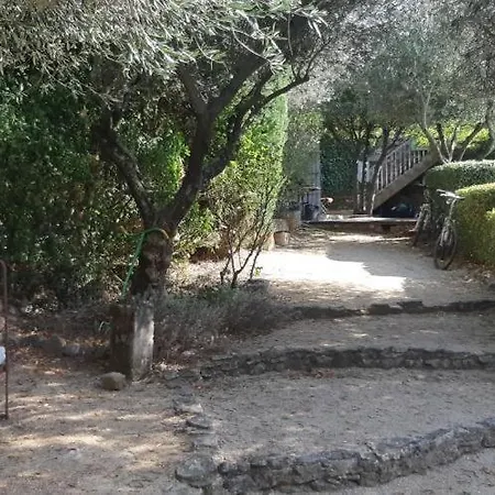 Mas Luis Alvarez La Capelle-et-Masmolene Exterior foto